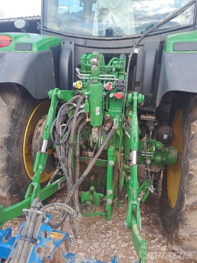 John Deere 6155R Traktorok