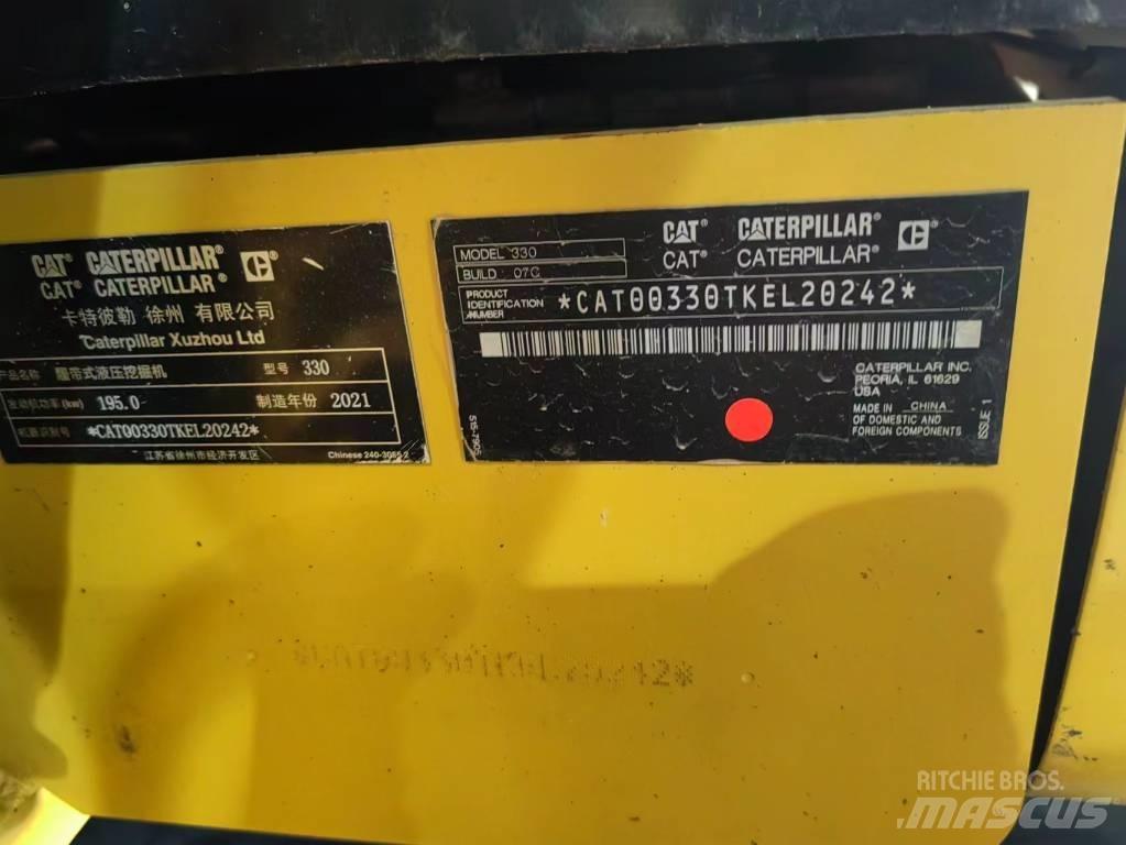 CAT 2021 CAT 330 Gumikerekes kotrók