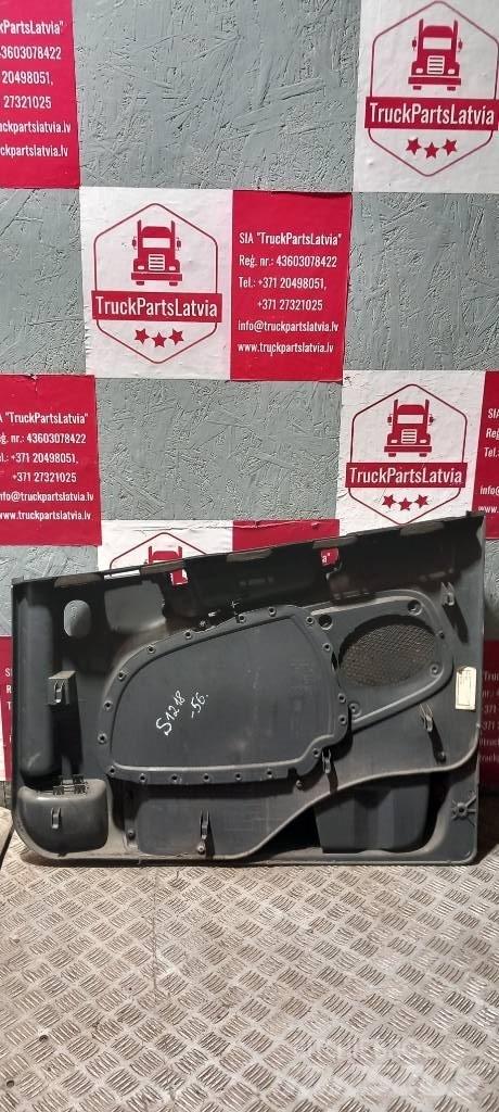 Scania R 440    2123217 Vezetőfülke és belső tartozékok