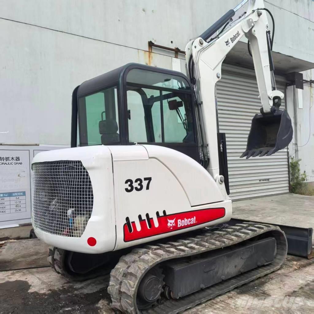 Bobcat 337 Mini kotrók < 7t