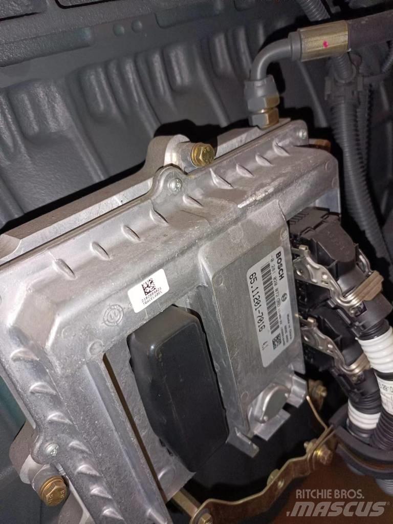 Doosan DL08 Motorok