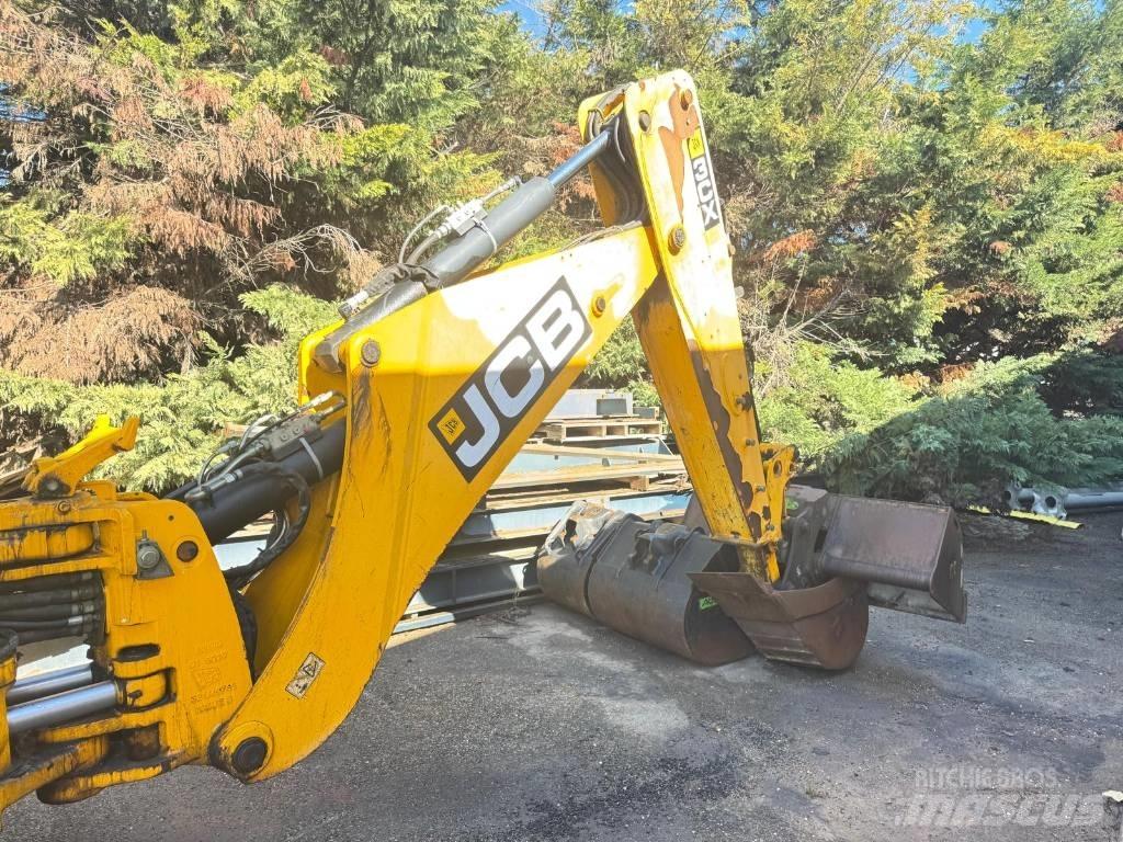 JCB 3 CX 14 MF Kotrórakodók