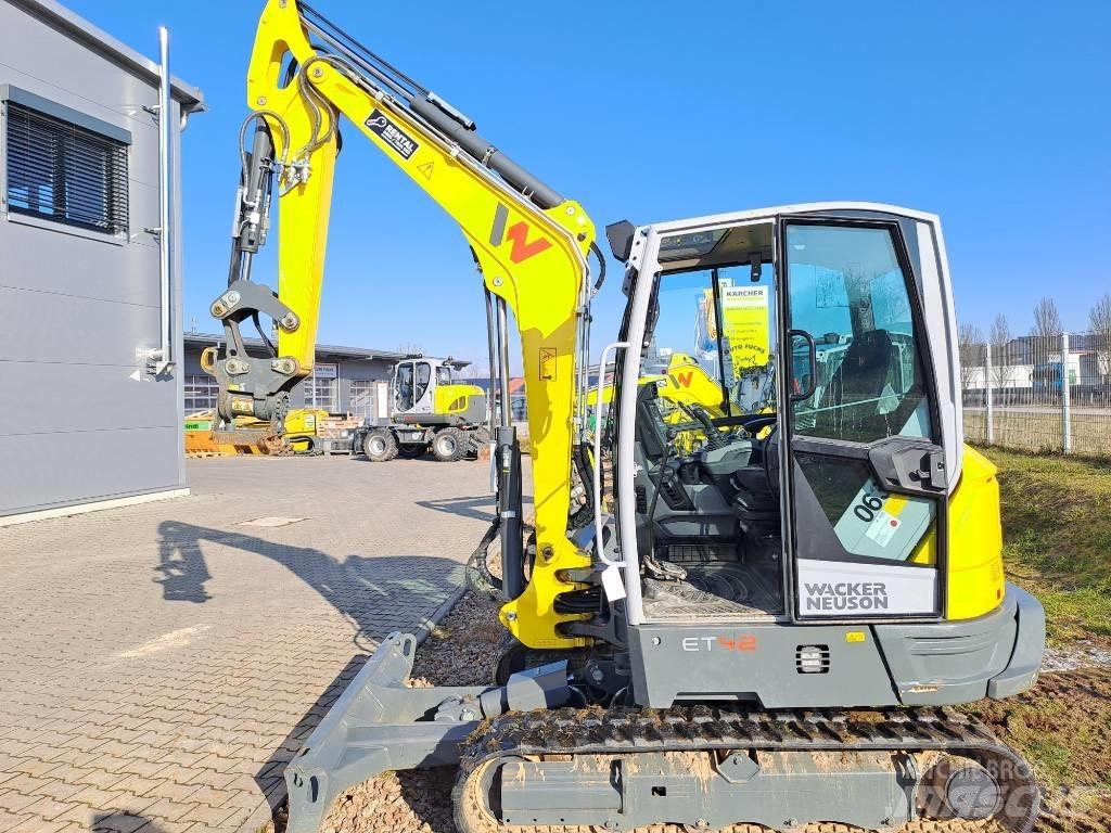 Wacker Neuson ET42 Lánctalpas kotrók