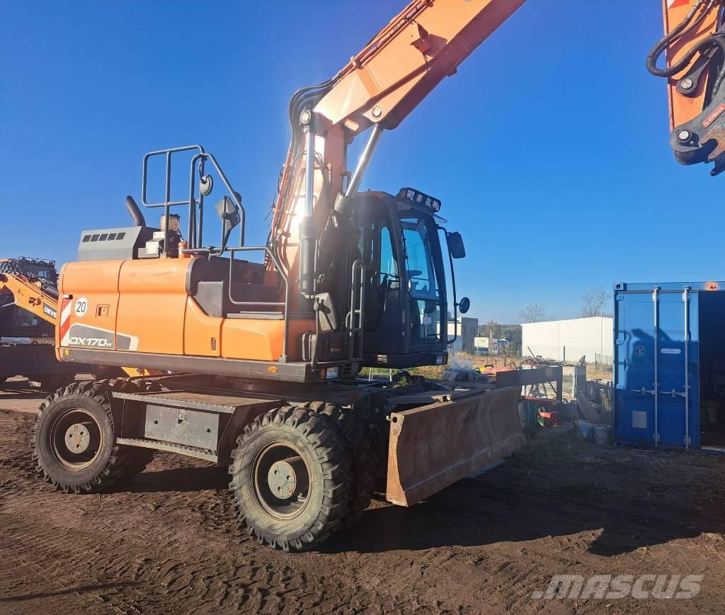 Doosan DX170W-5 Gumikerekes kotrók