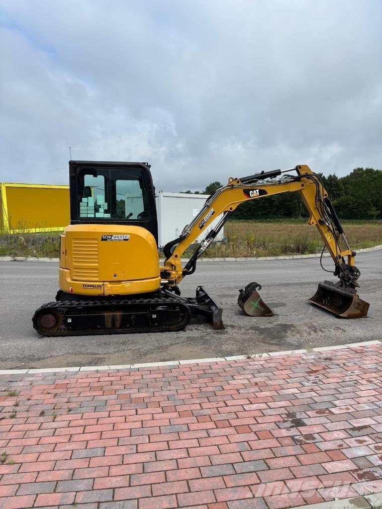 CAT 303.5E2 Mini kotrók < 7t
