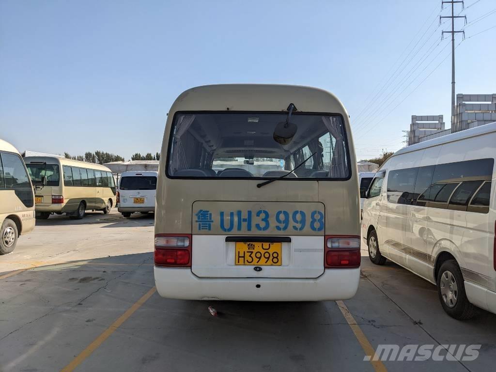 Toyota Coaster Bus Mini buszok
