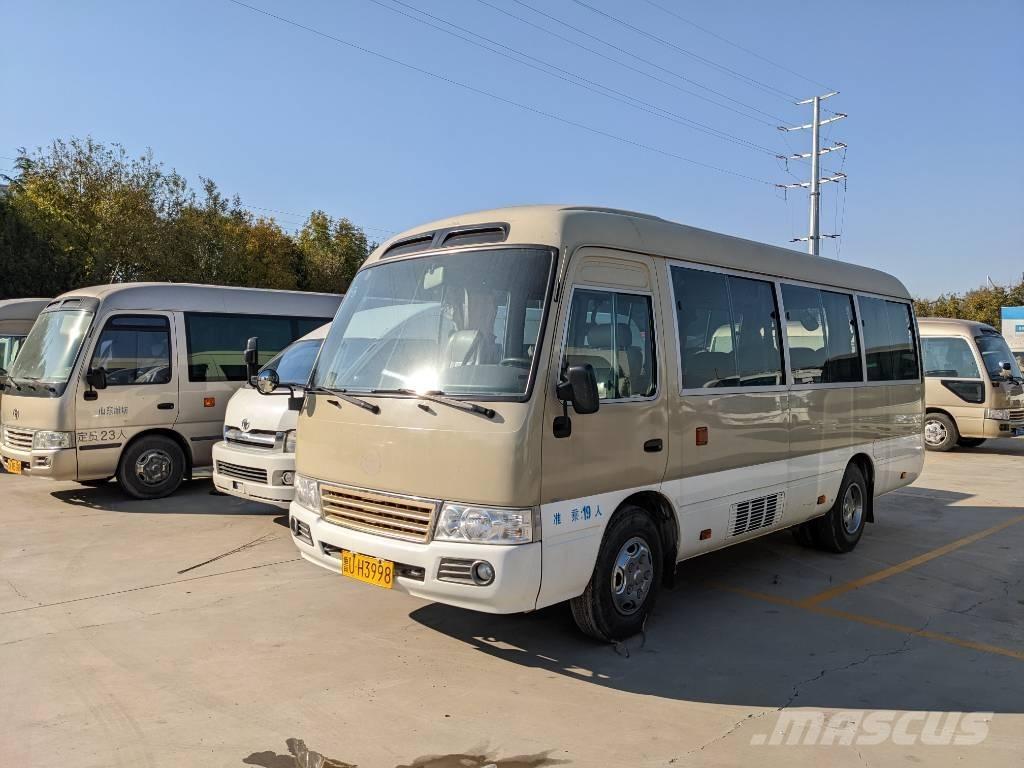 Toyota Coaster Bus Mini buszok