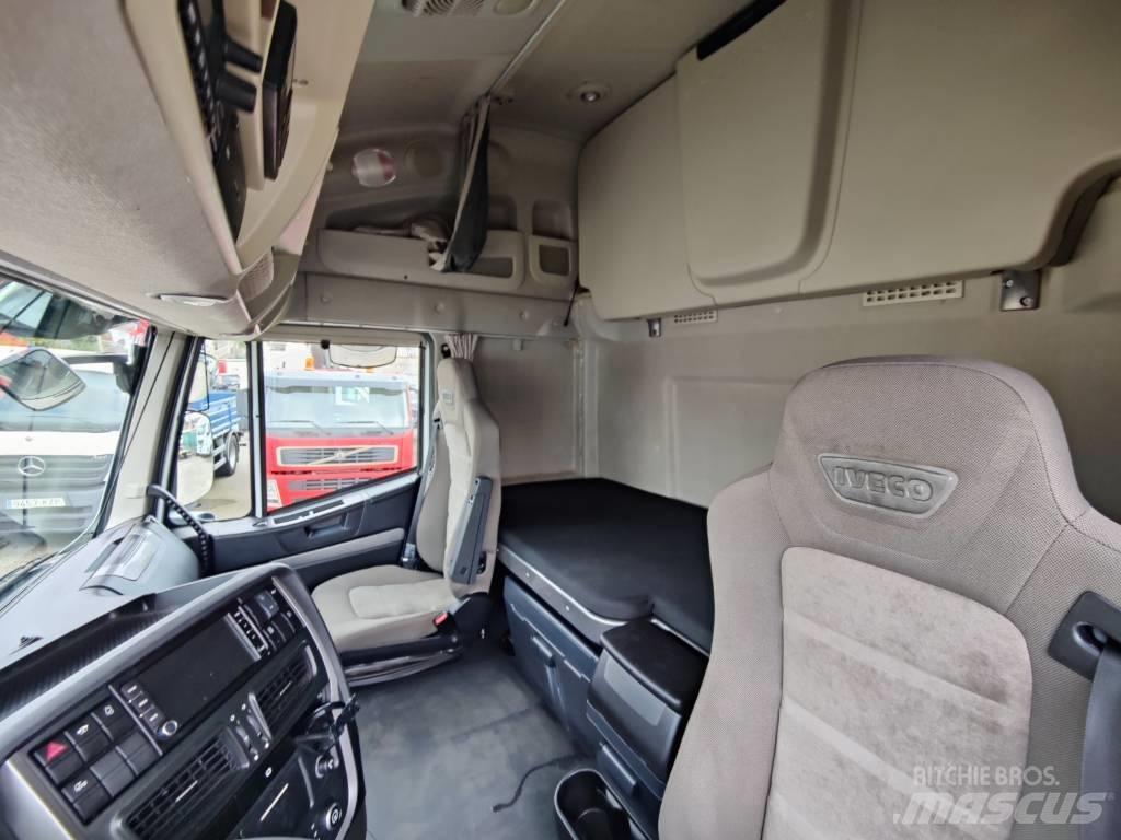 Iveco AS 440 S50 Nyergesvontatók