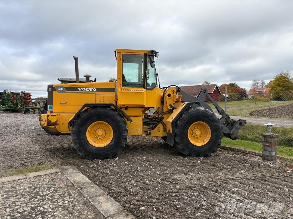 Volvo BM L 70 C Gumikerekes homlokrakodók