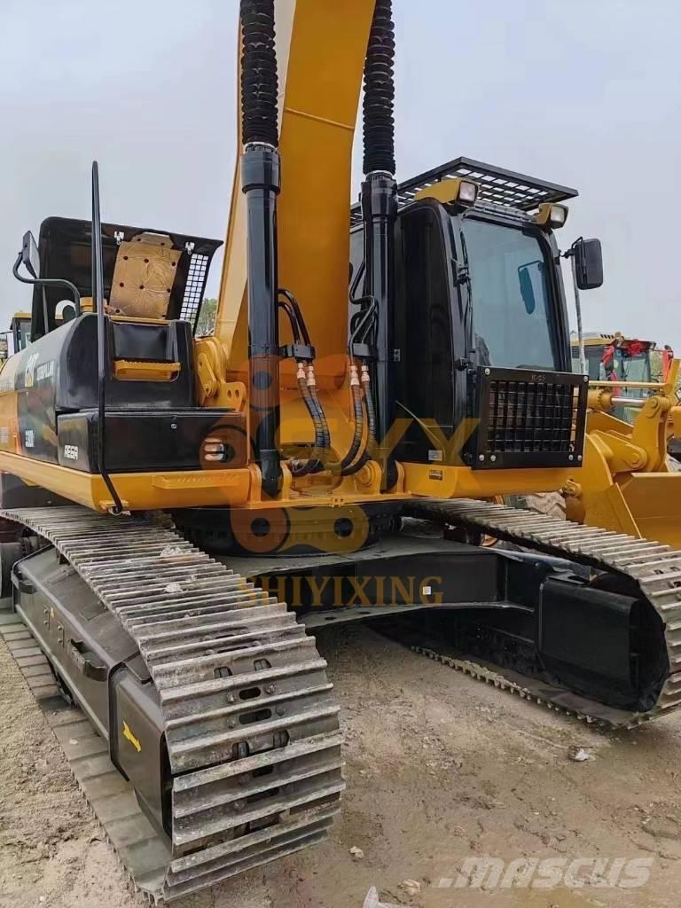 CAT 330 D Lánctalpas kotrók