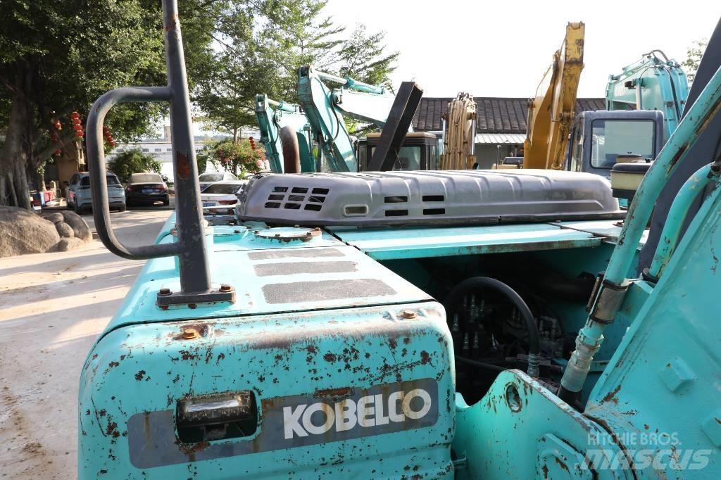 Kobelco SK 210-8 Lánctalpas kotrók