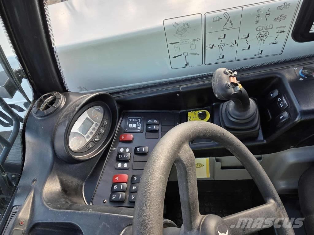 Bobcat T 35.130 Teleszkópos rakodók