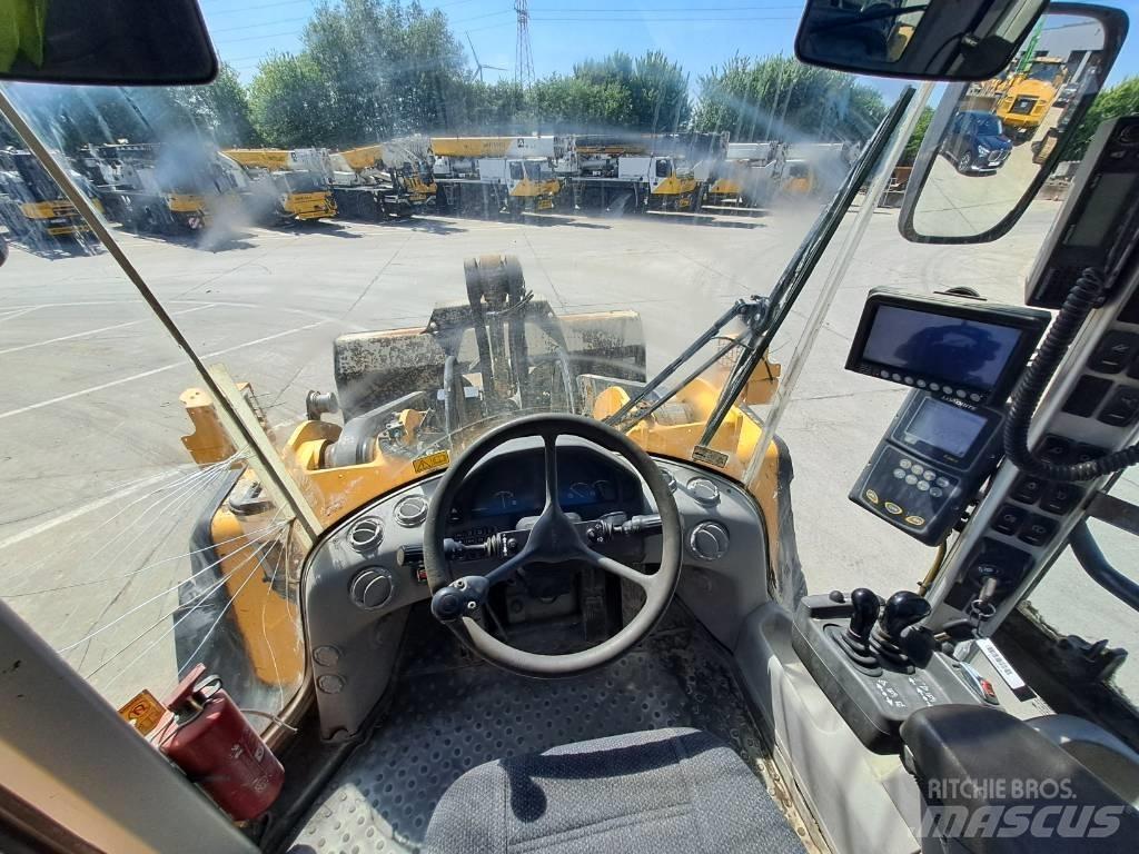 Volvo L180G Gumikerekes homlokrakodók
