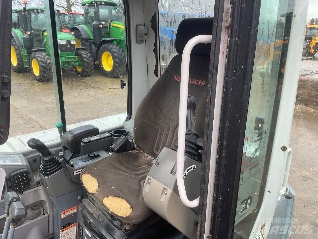 Takeuchi TB 250 Mini kotrók < 7t