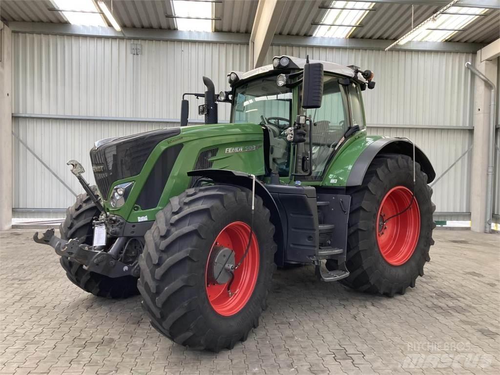 Fendt 933 Vario Traktorok