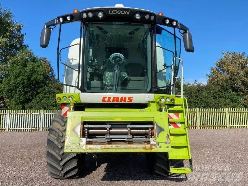 CLAAS LEXION 750 Kombájnok