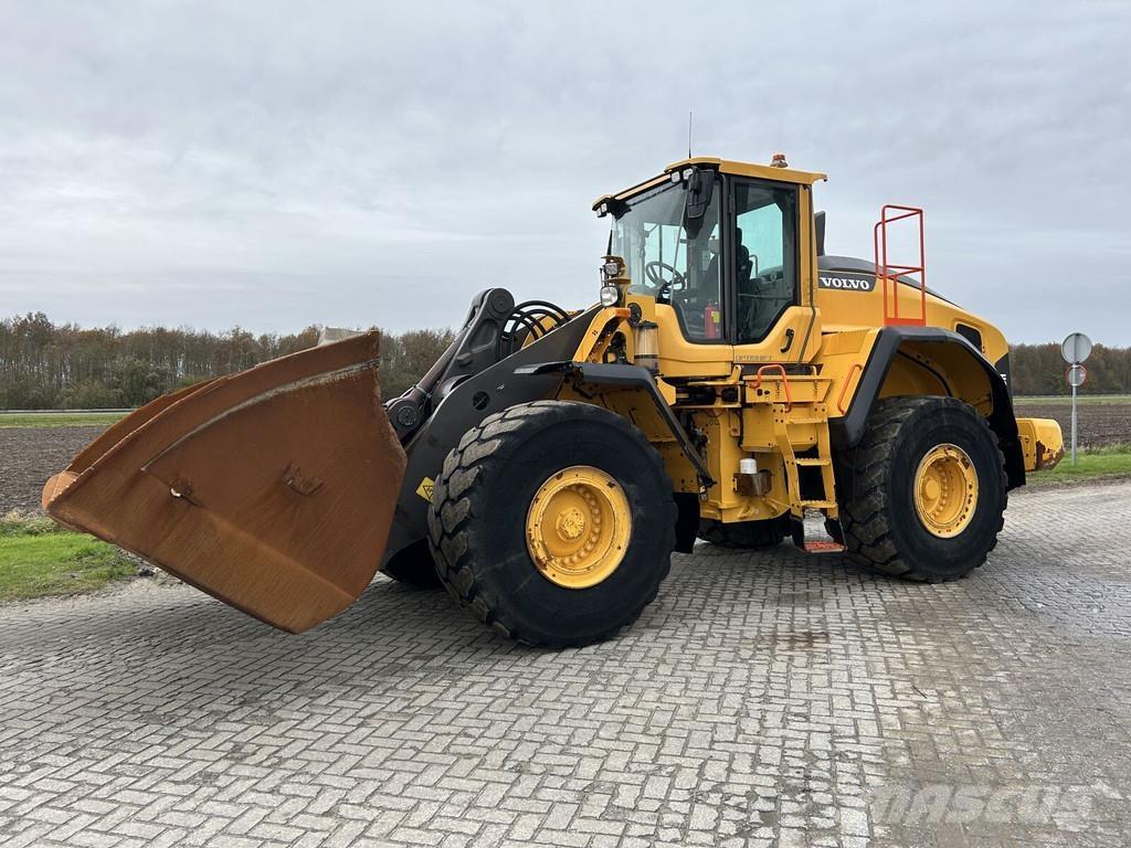 Volvo L150H Gumikerekes homlokrakodók