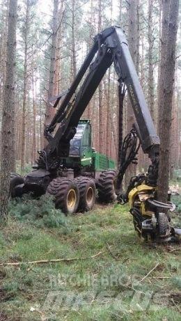 John Deere 1470D Betakarítók