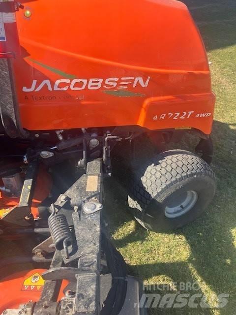 Jacobsen AR 722 Három késhengeres fűnyírók