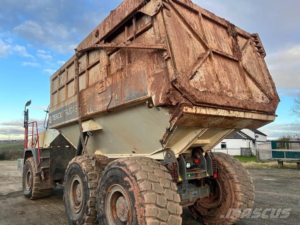 Terex TA 30 Csuklósdömperek