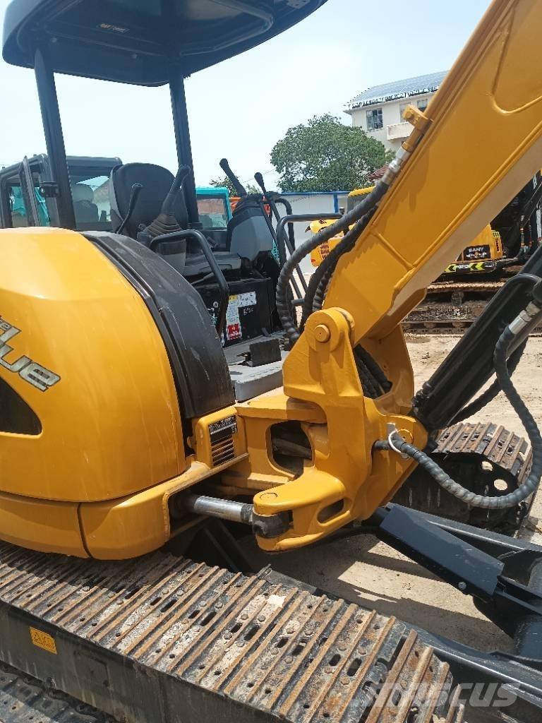 CAT 304 C Lánctalpas kotrók