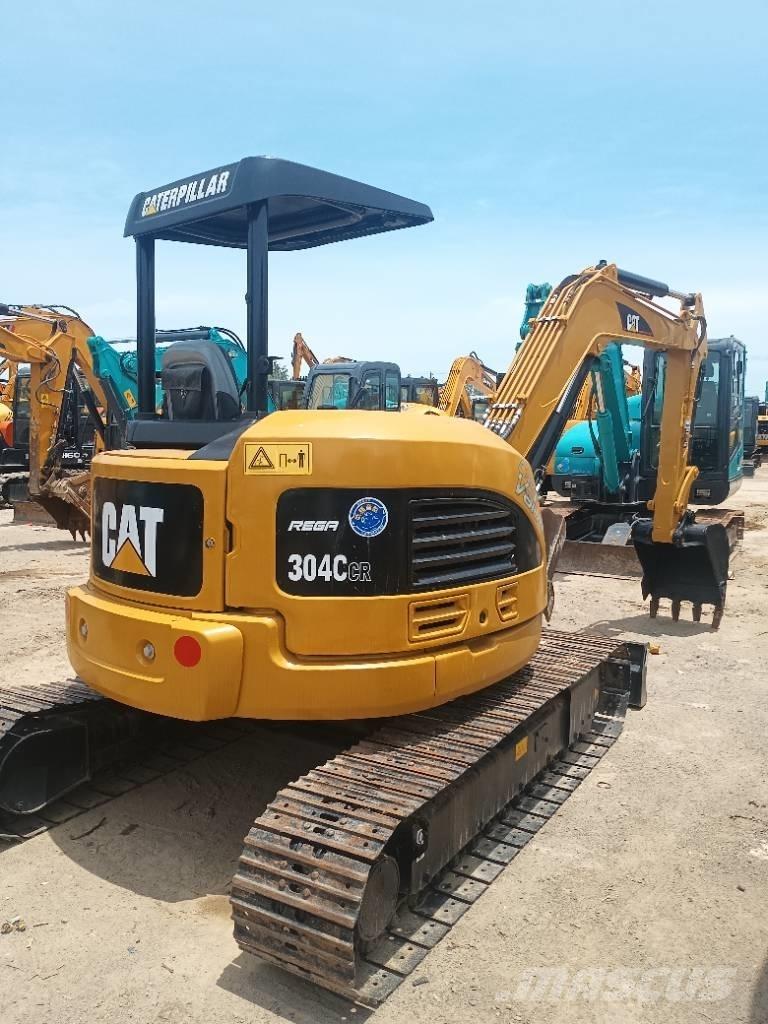 CAT 304 C Lánctalpas kotrók