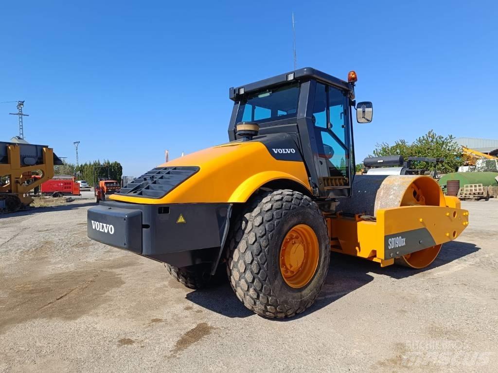 Volvo SD 190 Egydobos hengerek