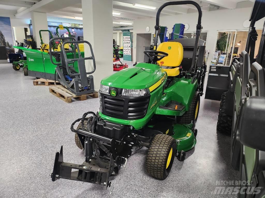 John Deere X 950 R Ráülős fűnyírók