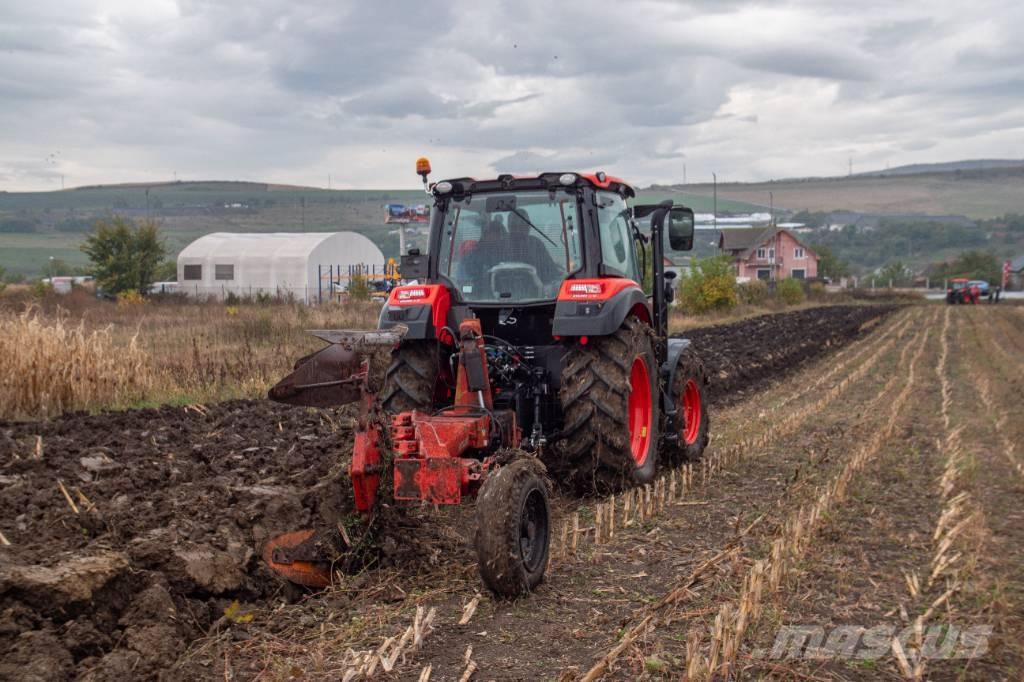 Kioti HX1402ATC-EU Traktorok