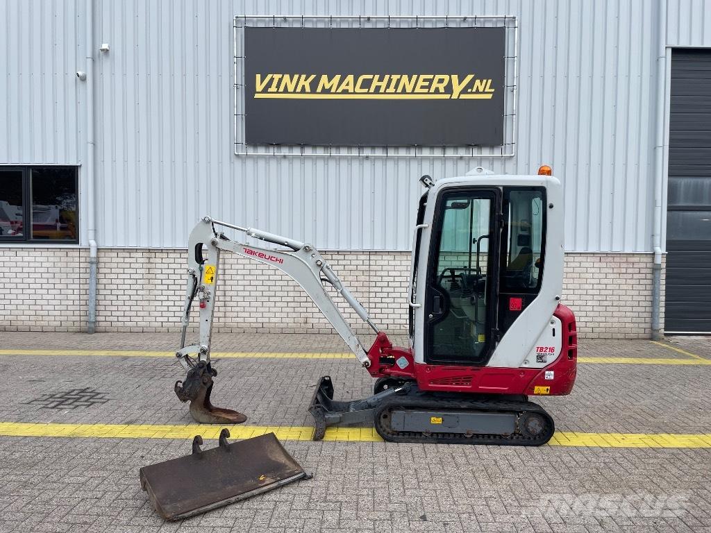 Takeuchi TB 216 Mini kotrók < 7t