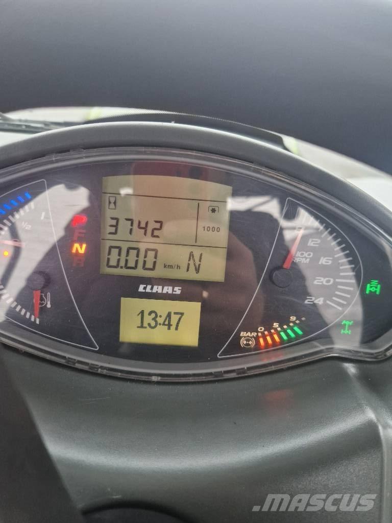 CLAAS Axion 960 Traktorok