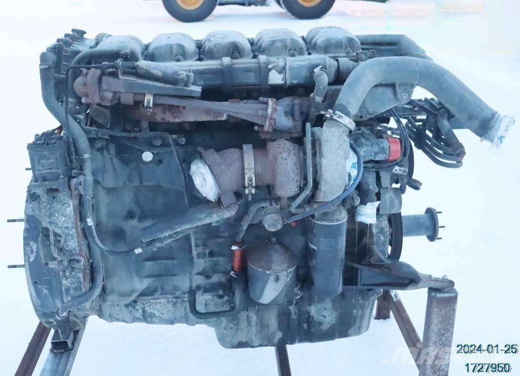 Scania P 230 LB Motorok