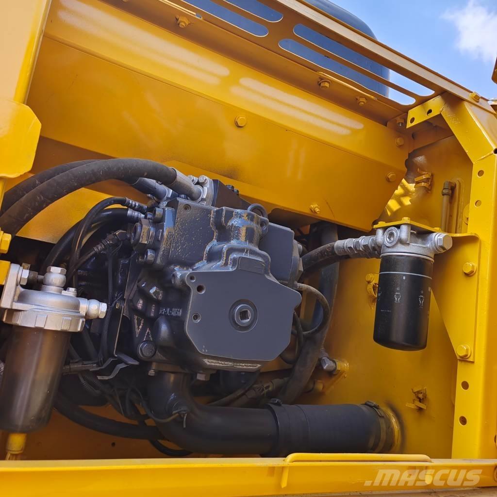 Komatsu PC 300-7 Lánctalpas kotrók
