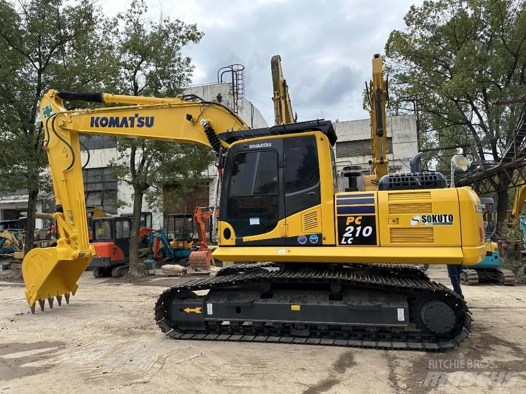 Komatsu PC 210-8 Lánctalpas kotrók