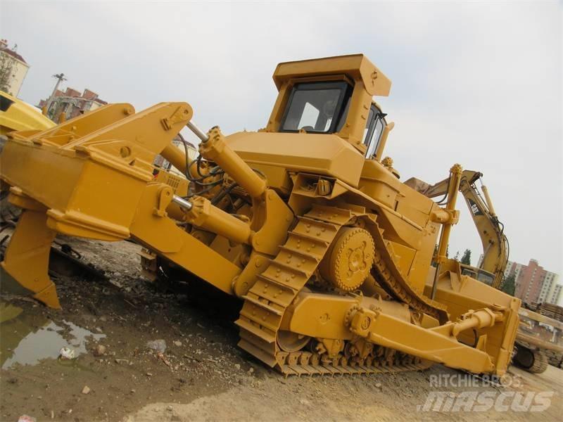 CAT D 10 lánctalpas dózerek