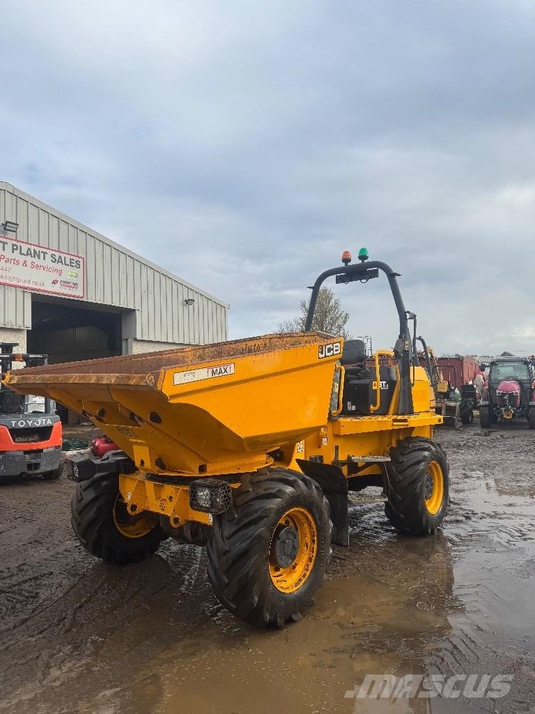 JCB 6 T-1 Mezei dömperek