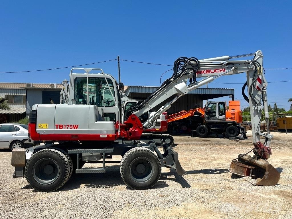 Takeuchi TB 175 W Gumikerekes kotrók