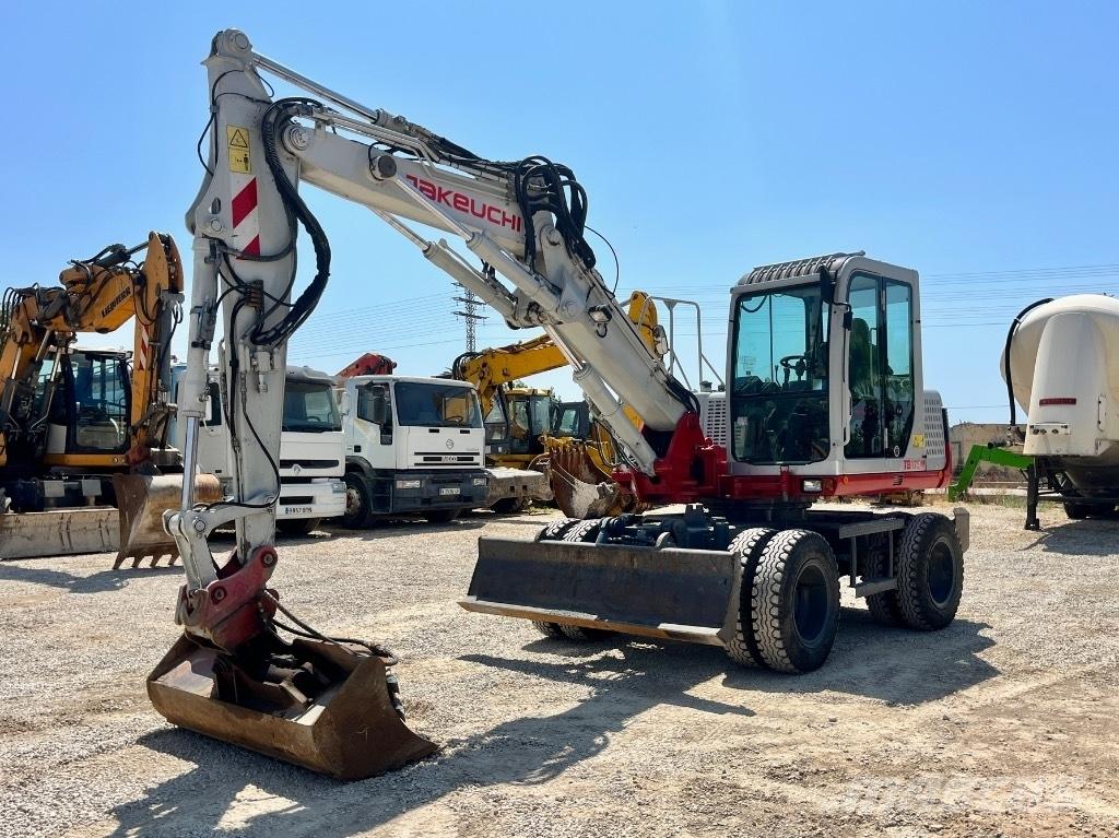 Takeuchi TB 175 W Gumikerekes kotrók