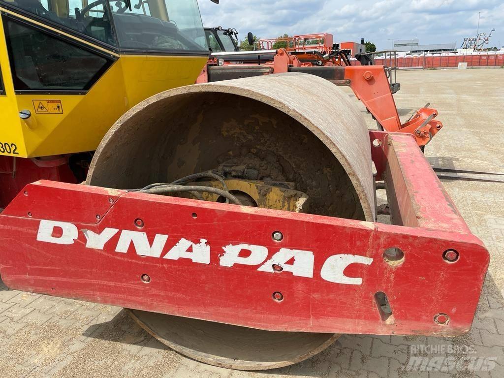 Dynapac CA 302 D Egydobos hengerek
