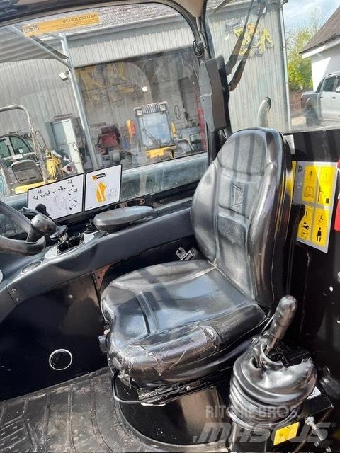 JCB 520-40 Teleszkópos rakodók