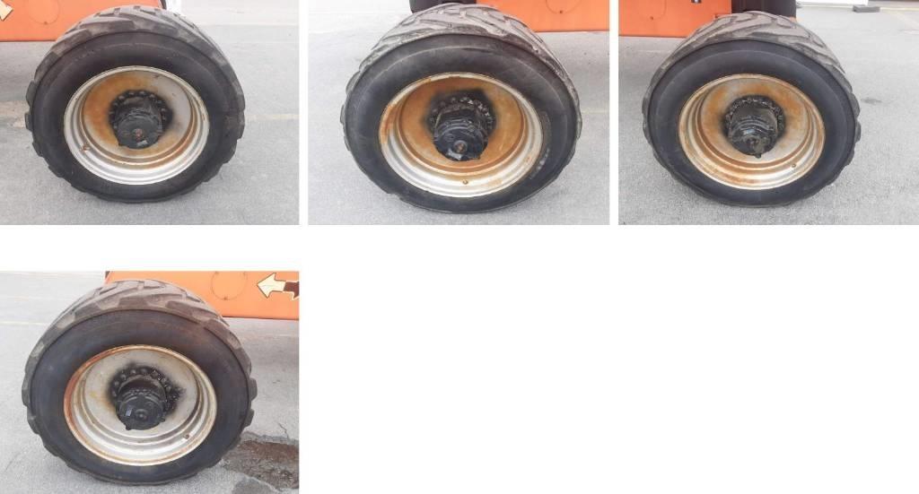JLG 1200 SJP Teleszkópos emelők