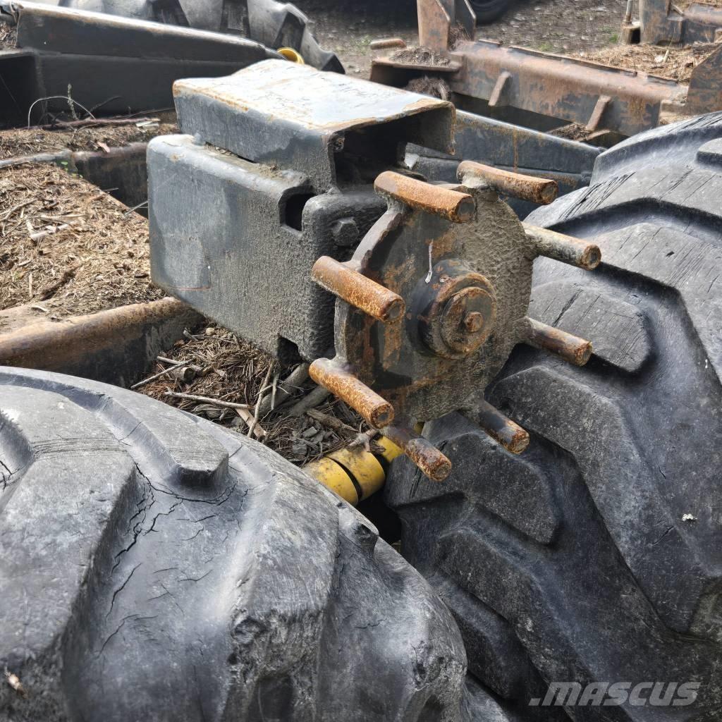 Valtra N 134 Forest Traktorok