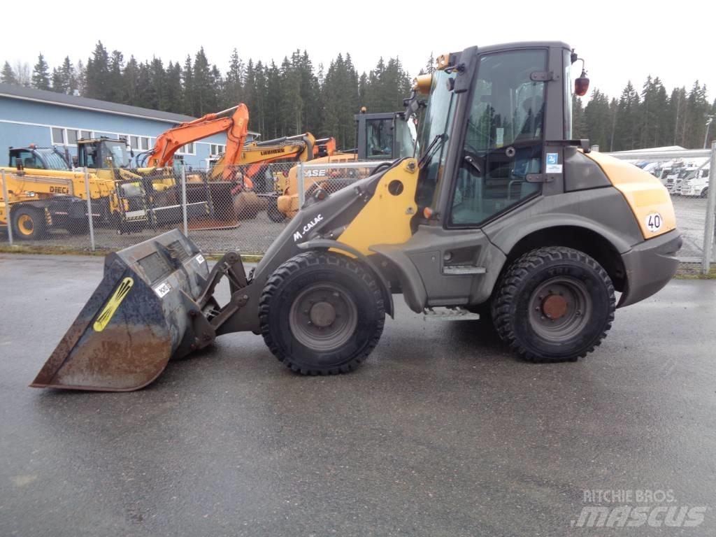 Mecalac AF 1050 Gumikerekes homlokrakodók
