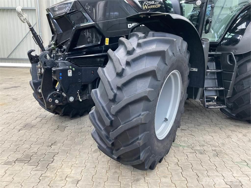 Deutz-Fahr 7250TTV Traktorok