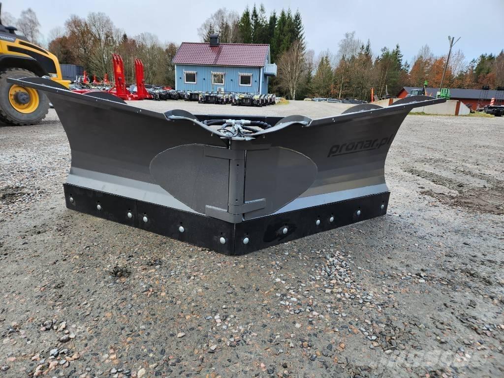 Pronar PUV 3000 M Hóeltakarítók