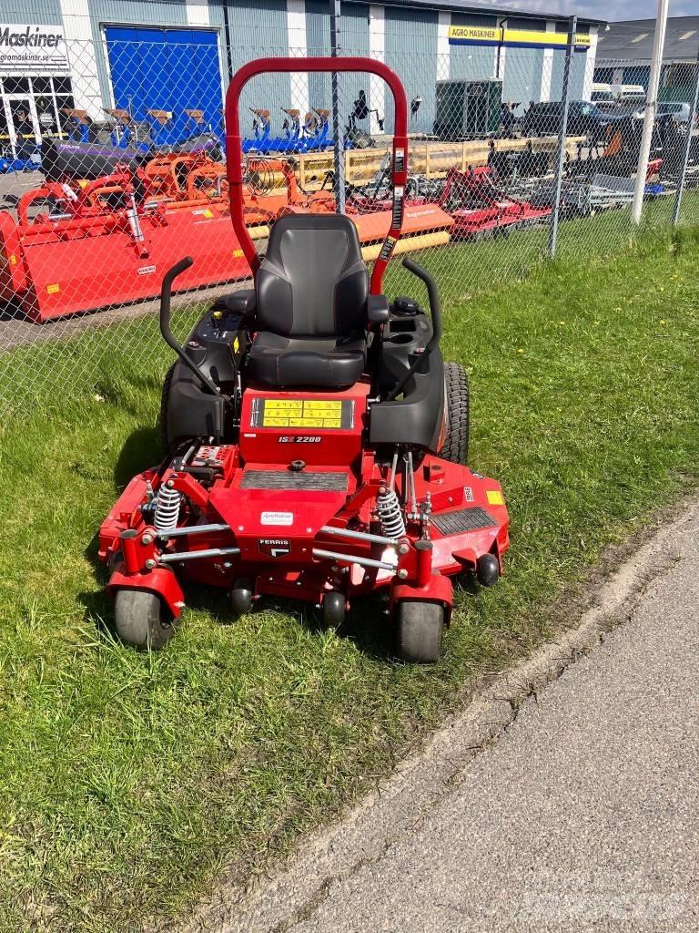 Ferris ZT 2200 ISX Nulla fordulósugarú fűnyírók