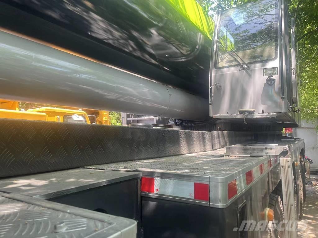 Zoomlion 220 Ton Terepdaruk