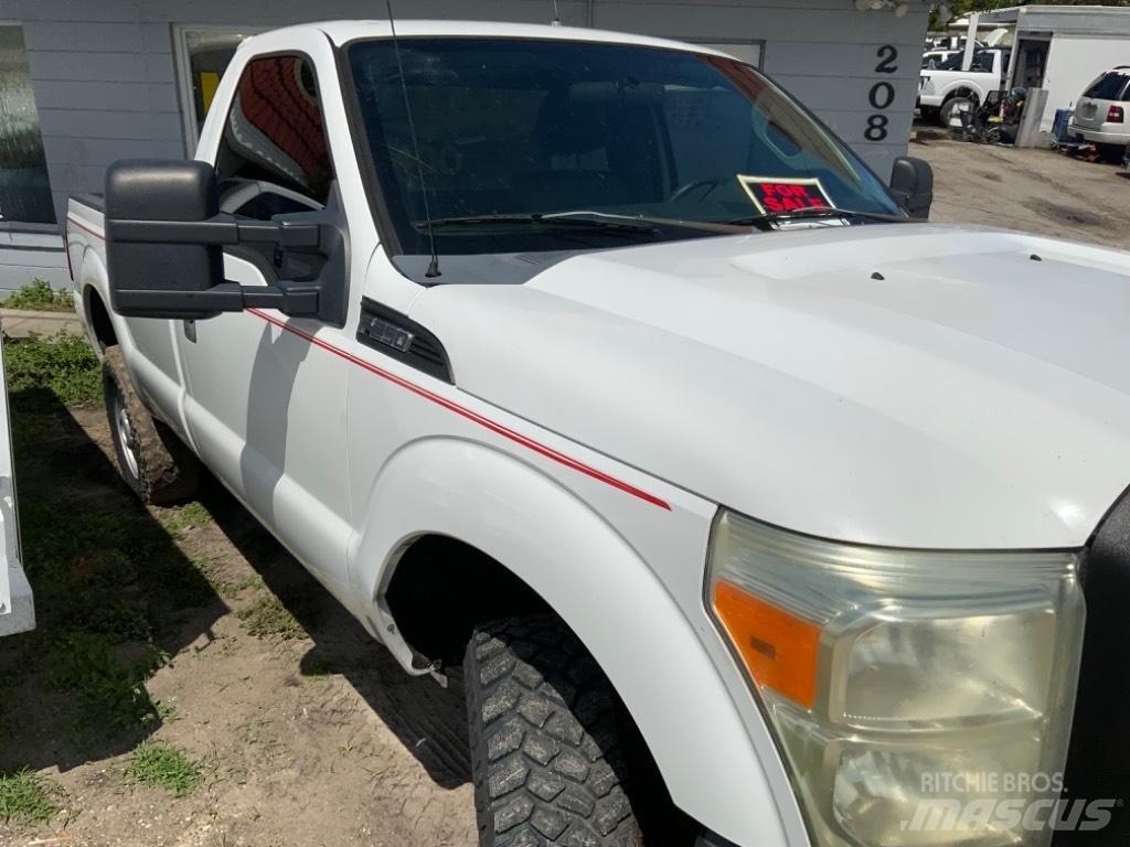 Ford F 250 SD Egyéb