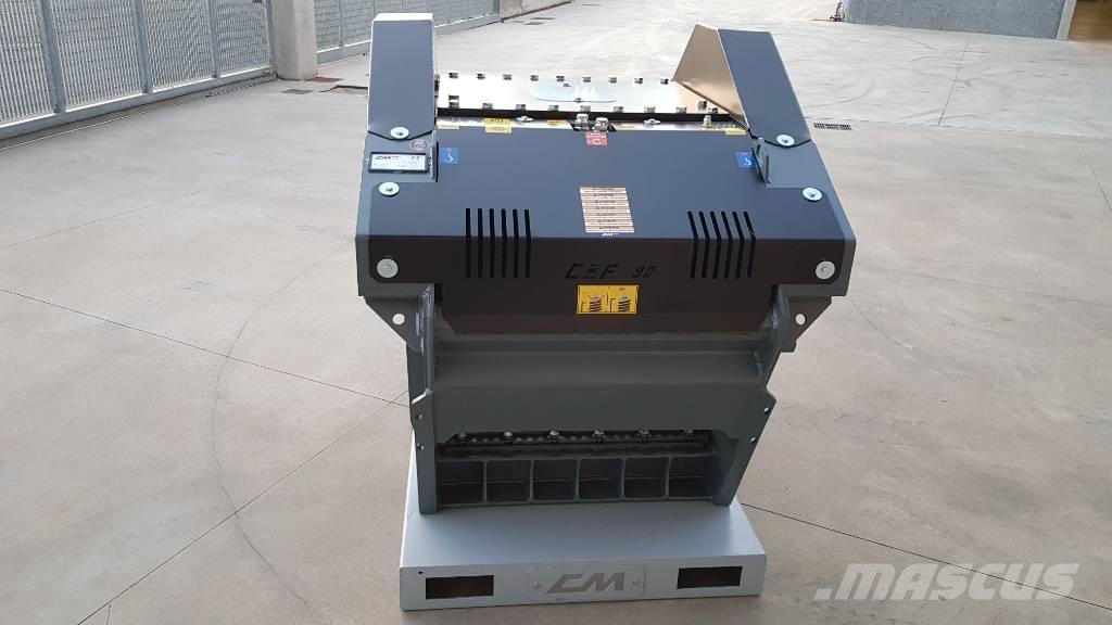 CM CBF 90 Törő kanalak