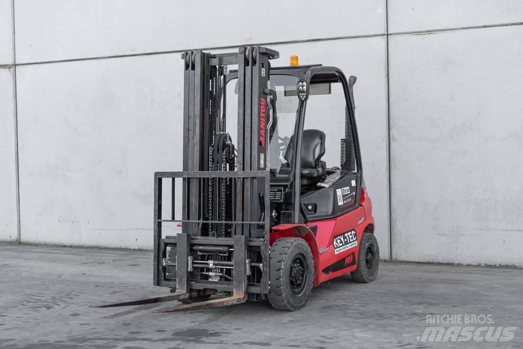 Manitou MI 25 D Dízel targoncák